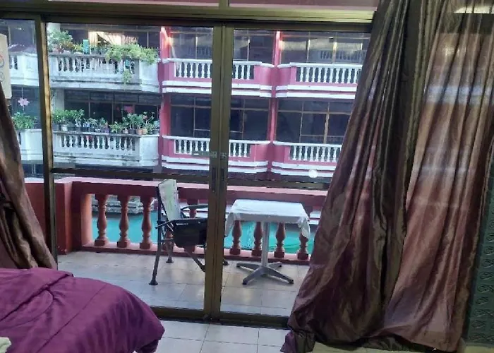 Pluemchai Guesthouse